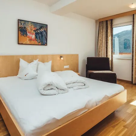 Ladis-4 * Ladis