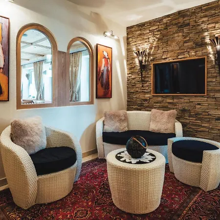 Ladis-4 By Interhome Ladis